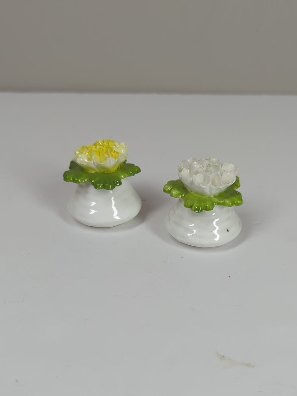 Vintage Aynsley Fine Bone China Dainty flower salt and pepper shaker set